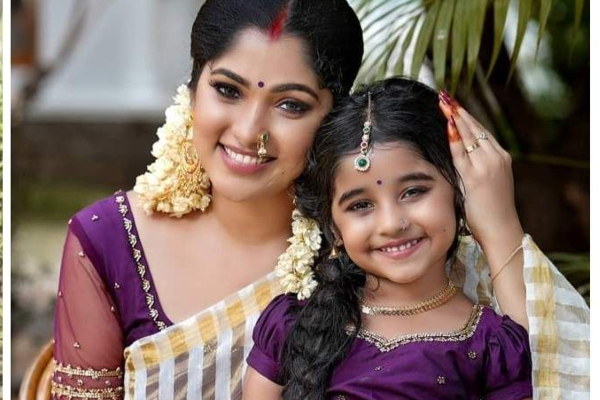 தாமிரபரணி கதாநாயகி பானுவிற்கு இவ்வளவு பெரிய மகளா - ரசிகர்கள் ஷாக் | Actress Mutha With Her Daughter தாமிரபரணி கதாநாயகி பானுவிற்கு இவ்வளவு பெரிய மகளா - ரசிகர்கள் ஷாக் | Actress Mutha With Her Daughter