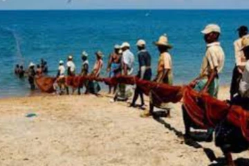 හෙට නොමිලේ ධීවරයන්ට ලැබෙන දේ..