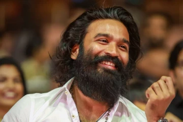 இதுவரை இல்லாத புதிய லுக்கில் தனுஷ்.. D50 படத்தின் கெட்டப் இது தானா?