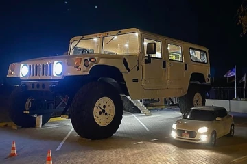 அடேங்கப்பா... 46 அடி நீளம், 21 அடி உயரம் கொண்ட கார் - உலகையே திரும்பிப்பார்க்க வைத்த நபர்!