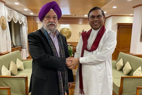 பசில் மற்றும் இந்திய பெட்ரோலியத்துறை அமைச்சருக்கிடையில் இருதரப்பு பேச்சுவார்த்தை! - ஐபிசி தமிழ்