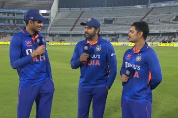 ரோகித் சர்மாவின் கேட்ட கேள்வி... - வேறலெவலில் பதிலளித்த இஷான் கிஷன் - வைரலாகும் வீடியோ...!