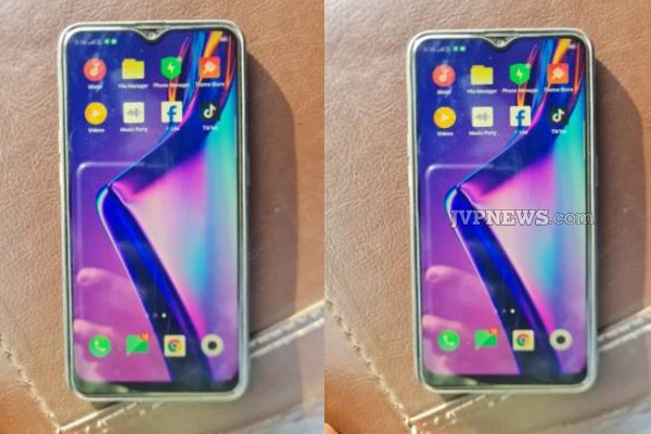யாழில் கைப்பேசி திருட்டில் ஈடுபட்ட இருவரை அதிரடியாக கைது செய்த பொலிஸார்! | Two Arrested For Stealing Mobile Phones In Jaffna