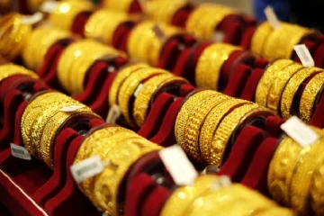 ஒரே நாளில் ரூ.880 உயர்வு - அடிக்கும் மேல் அடி!