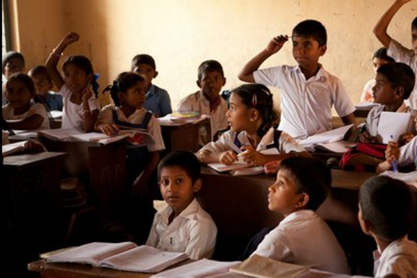 குட்டீஸ்க்கு ஓர் குட் நியூஸ்... 1, 2 ஆம் வகுப்பு மாணவர்களுக்கு இனி வீட்டுப்பாடம் இல்லை! | Tn 1St And 2Nd Class Student Dept School Education