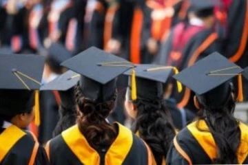 උපාධිධාරීන්ට අලුතෙන් ගුරු පත්වීම්..ලැබෙන විදිය මෙතනින් දැන ගන්න.