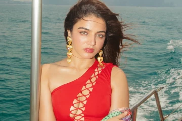 நடிகை வாமிகா கேபியின் லேட்டஸ்ட் கிளாமர் போட்டோஷூட்..