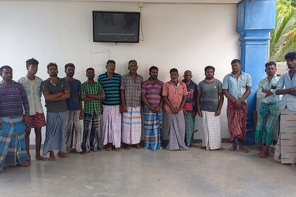 மீண்டும் அத்துமீறிய இந்திய மீனவர்கள் - நீதிமன்றம் வழங்கிய உத்தரவு | India Sea Border Issue மீண்டும் அத்துமீறிய இந்திய மீனவர்கள் - நீதிமன்றம் வழங்கிய உத்தரவு | India Sea Border Issue