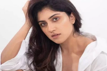 இந்த நடிகையையும் விட்டு வைக்காத நடிகர்.. நடிகையின் ஜாக்கெட் பற்றி கேவலமாக நடந்து கொண்ட நடிகர்