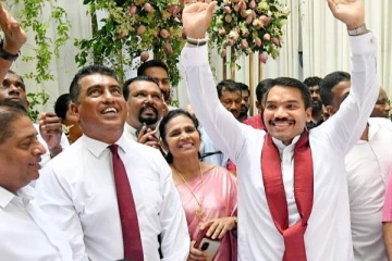 அரகலய இளைஞர்களுக்கு அழைப்பு விடுக்கும் மொட்டு கட்சி