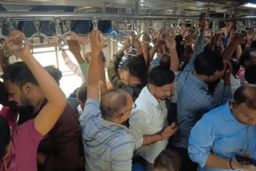 දුම්රියේ වැඩි මිලට භාණ්ඩ විකුණුවොත් වැඩ වරදී