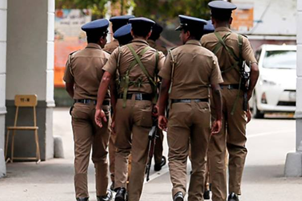 முகநூலில் அச்சுறுத்தும் வகையில் கருத்துக்களை வெளியிட்ட நபருக்கு நேர்ந்த கதி! | Person Posted Threatening Comments Facebook Arrest