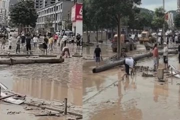 வெள்ளத்தில் அடித்துச் செல்லப்பட்ட நகைகள்: போட்டி போட்டு தேடும் மக்கள்