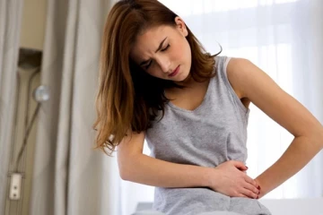 மோசமான வயிற்று வலியால் அவஸ்தையா? இதனை குறைக்க மிகச்சிறந்த வீட்டு வைத்தியம் இதோ!