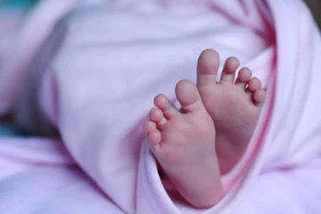 தண்ணீர் என நினைத்து டீசலை குடித்த குழந்தை - பரிதாபமாக உயிரிழப்பு