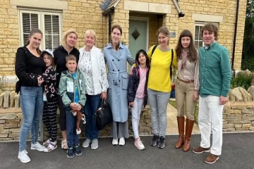 உக்ரைனிய மருத்துவர் தங்குவதற்கு தனது வீட்டை கொடுத்த ரஷ்ய நோயாளி!