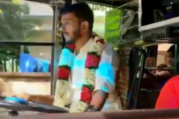 கல்யாணம் முடிந்த கையோடு மணப்பெண்னை  வைத்து கொண்டு மாப்பிள்ளை செஞ்ச வேலையைப் பாருங்க!