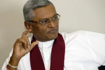 இலஞ்ச ஊழல் ஆணைக்குழுவில் இருந்து வெளியேறிய சமல் ராஜபக்ச