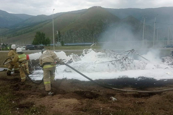 ரஷ்யாவில் பற்றியெரிந்த ஹெலிகொப்டர் - 10 பேர் உடல் கருகி பலி | Russian Helicopter Crashes In Siberia