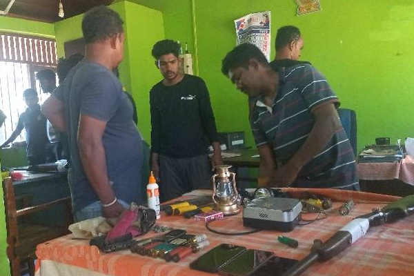 சட்டவிரோதமாக விலங்குகள் வேட்டை: 12 பேர் கைது! 8 பேர் தப்பியோட்டம் | Wilpattu National Park Illegal Hunting Of Animals