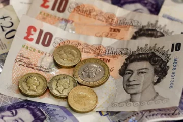 பிரித்தானிய பவுண்ட் மதிப்பு வீழ்ச்சி தொடர்பில் தமிழர் வெளியிட்ட தகவல்!