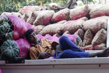 தேங்கிக்கிடக்கும் மரக்கறிகள் -விவசாயிகள் பெரும் கவலை