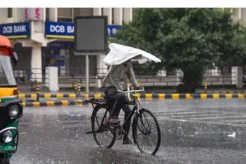 தமிழகத்தில் அடுத்த இரு தினங்களுக்கு மழை இருக்கும் - வானிலை ஆய்வு மையம் தகவல்