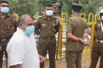 யாழில் நாடாளுமன்ற உறுப்பினர் கஜேந்திரன் திடீர் கைது