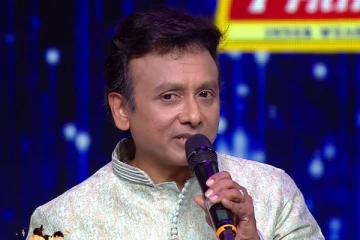 சூப்பர் சிங்கர் நடுவர் உன்னி கிருஷ்ணனின் மனைவியை பார்த்துள்ளீர்களா - அழகிய ஜோடியின் புகைப்படம்