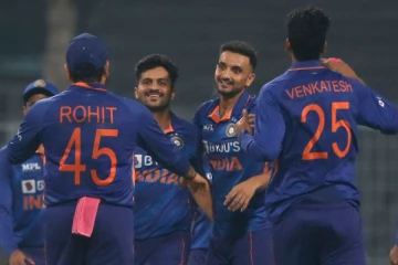 இலங்கையை துவம்சம் செய்த இந்தியா! ஒரே போட்டியில் புதிய சாதனைகள்!