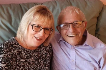 58 ஆண்டுகள் கழித்து Facebook உதவியால் தந்தையை கண்டுபிடித்த மகள்! பிரித்தானியாவில் நெகிழ்ச்சி சம்பவம்