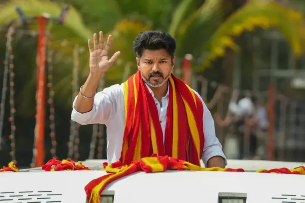 விஜய்க்கு எதிராக அதிமுக போட்டியிடாதது ஏன்? எடப்பாடி பழனிசாமி விளக்கம் | Eps Says Why Admk Not Contest Vs Vijay In Perambur விஜய்க்கு எதிராக அதிமுக போட்டியிடாதது ஏன்? எடப்பாடி பழனிசாமி விளக்கம் | Eps Says Why Admk Not Contest Vs Vijay In Perambur