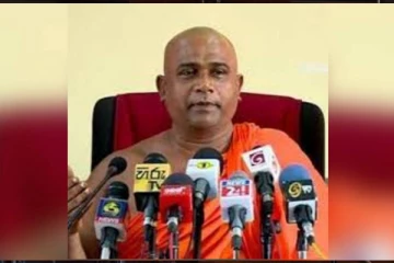 கோட்டாபய அரசாங்கத்தை அதிகாரத்தில் இருந்து நீக்குவோம்! சிங்கள ராவய எச்சாிக்கை