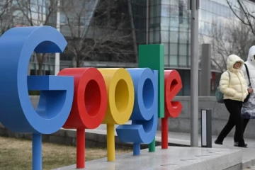 நூற்றுக்கணக்கான ஊழியர்களை பணிநீக்கம் செய்த கூகுள்