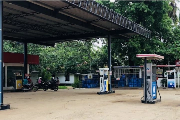 எரிபொருள் நிலையத்தில் வைத்தியர்கள் உள்ளிட்டோர் மரியாதை குறைவாக நடத்தப்பட்டுள்ளமை குறித்த கலந்துரையாடல்