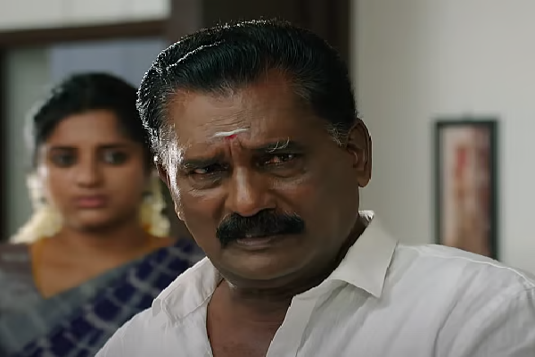 அட எதிர்நீச்சல் குணசேகரனுக்கு இப்படி ஒரு குடும்பம் இருக்கா? இது தெரியாம போச்சே | Ethirneechal Gunasekaran S Real Family Photo Viral அட எதிர்நீச்சல் குணசேகரனுக்கு இப்படி ஒரு குடும்பம் இருக்கா? இது தெரியாம போச்சே | Ethirneechal Gunasekaran S Real Family Photo Viral