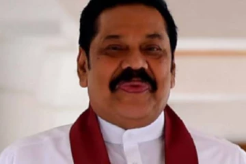 தேசத்தின் தந்தை மகிந்த -இளைய மகன் புகழாரம்