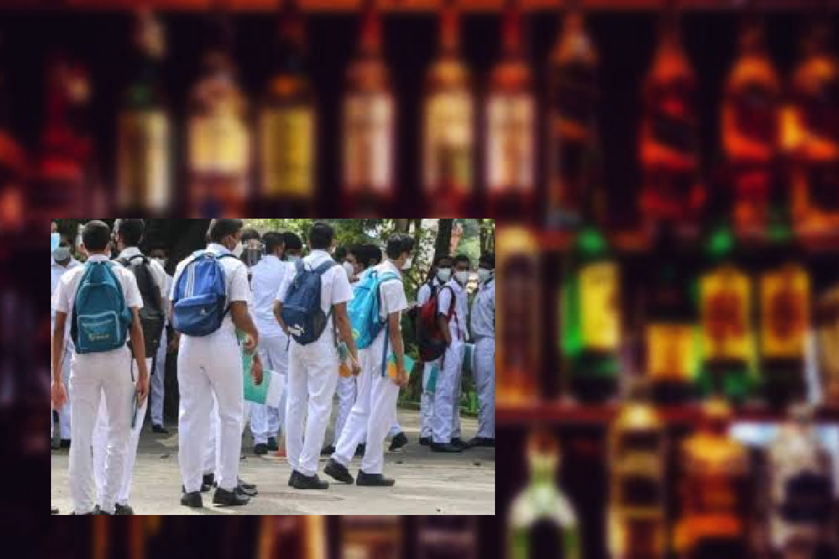 யாழில் பாடசாலைகளுக்கு மத்தியில் மதுபானசாலை - அதிபரின் அதிர வைக்கும் குற்றச்சாட்டு: அதிகாரிகள் தூக்கத்தில்..! | Liquor Shop Near Three Schools In Jaffna