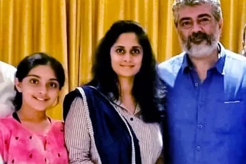 அம்மாடியோவ் நடிகர் அஜித்தின் மகளா இது? அம்மா ஷாலினியை மிஞ்சிய பேரழகில் வெளியான புகைப்படம்