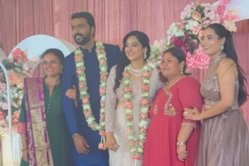 7 வயது குறைந்த நடிகரை திருமணம் செய்த சீரியல் நடிகை சியாமந்தா கிரண்.. Receptionல் கலந்துகொண்ட பிரபலங்கள்