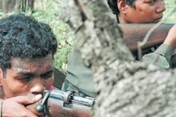 கடும் துப்பாக்கி சண்டை 26 மாவோயிஸ்டுகள் சுட்டுக்கொலை