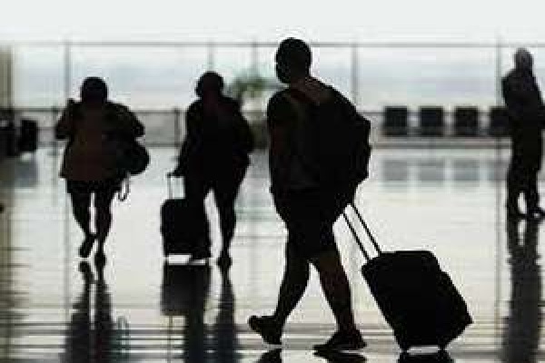 வெளிநாடுகளுக்கு பயிற்சிக்கு சென்ற அரச அதிகாரிகள் தப்பியோட்டம் | Officers Went To The Country For Training Escaped வெளிநாடுகளுக்கு பயிற்சிக்கு சென்ற அரச அதிகாரிகள் தப்பியோட்டம் | Officers Went To The Country For Training Escaped