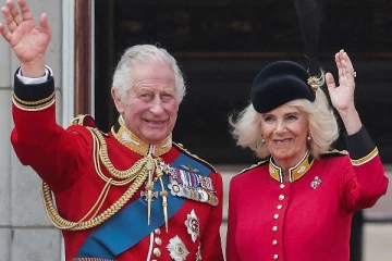 பிரித்தானிய மன்னர் சார்லஸின் பிறந்தநாளை முன்னிட்டு 40 இந்தியர்களுக்கு கௌரவ விருது!