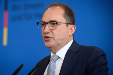 புலம்பெயர்தல் கட்டுப்பாடுகள் தொடர்பில் விவாதிக்க வெளிநாடு செல்லும் ஜேர்மன் அமைச்சர்