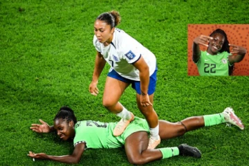 மகளிர் உலகக்கோப்பையில் வீராங்கனையின் படுமோசமான செயல்! கடுமையாக விளாசும் ரசிகர்கள் (வீடியோ)