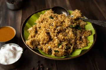 யாரும் சாப்பிட்டுராத சிக்கன் கொத்து இடியாப்பம் - சுவையாக உடனே செய்வது எப்படி?