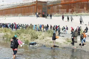 அகதிகளுக்காக டெக்சாஸ் மாகாணத்தில் விதிக்கப்பட்டுள்ள சட்டம்