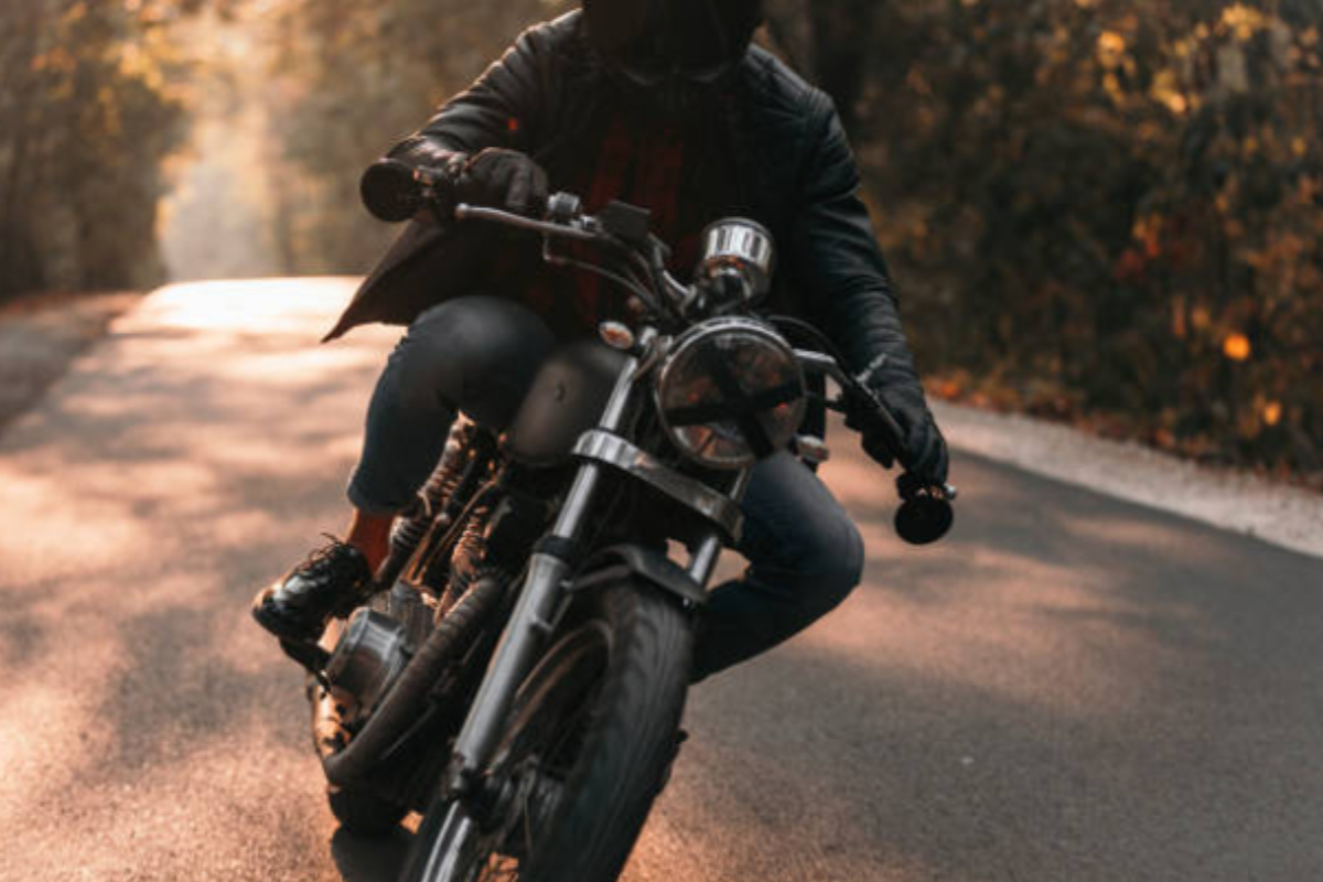 பொசன் காலப்பகுதியில் இந்த வாகனங்களுக்கு தடை ; கடும் நடவடிக்கை நிச்சயம் | Restrictions On These Vehicles During Poson Period