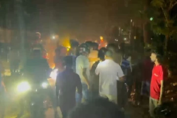 தமிழர் பகுதியில் இரவில் நடந்த பரபரப்பு சம்பவம்; ; அதிரடி காட்டிய மக்கள்!