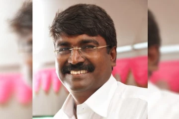 அடுத்த ரெய்டு... திமுக நிர்வாகி வீட்டில் அமலாக்கத்துறை அதிகாரிகள் சோதனை!